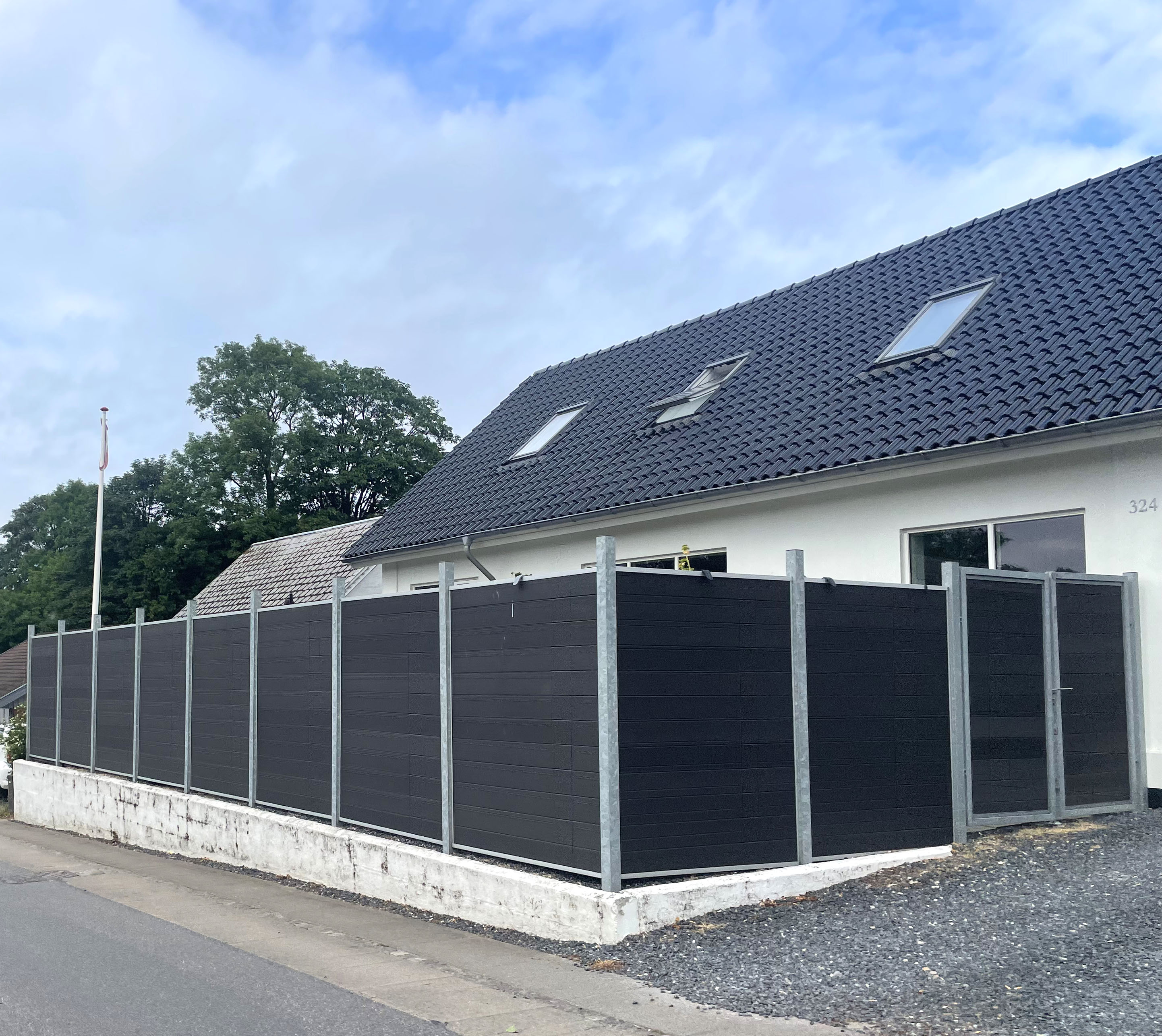 Descubra la versatilidad y la belleza de las soluciones de vallado de WPC