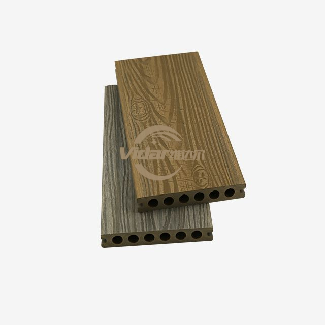 ¿Cómo se pueden reemplazar las tablas de terraza de WPC dañadas sin reconstruir toda la terraza?